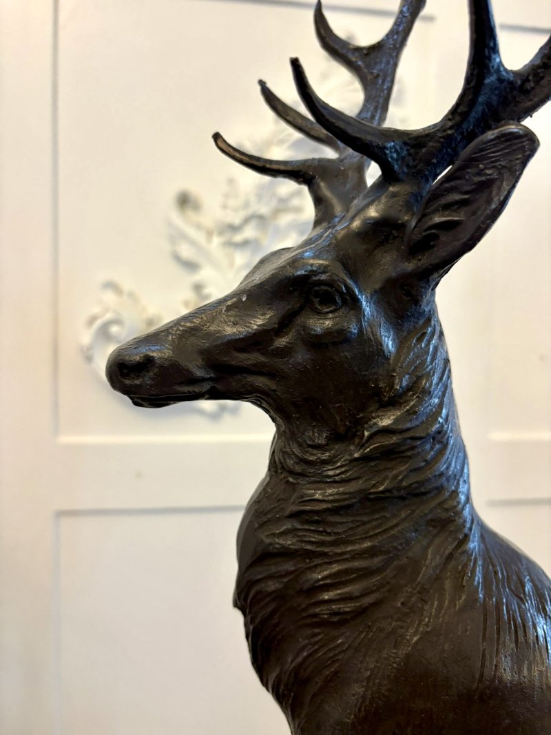 Pair of Exceptional Quality Bronze Highland Stags Mounted on Marble Bases by Jules Moigniez - Image 5